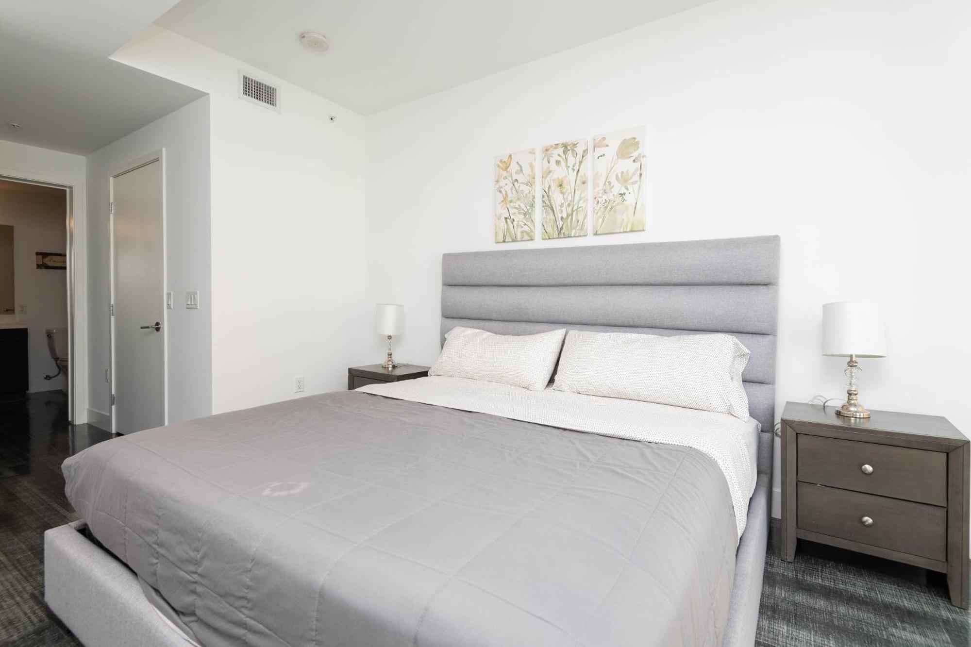 Apartamento 3-bed High-rise With Panoramic Views, Pool & Los Ángeles